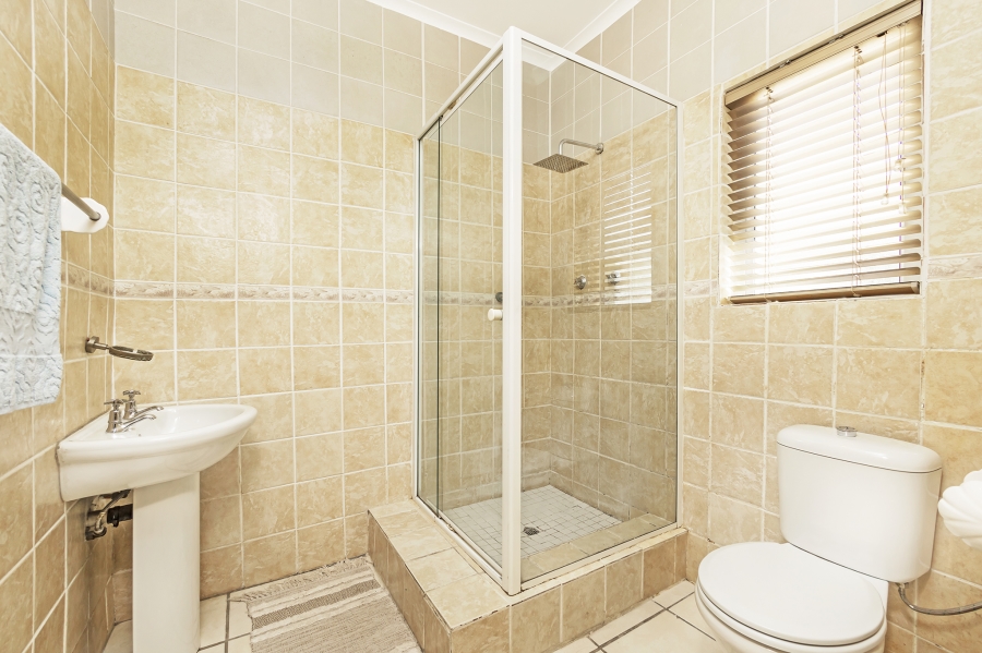 3 Bedroom Property for Sale in Amandelrug Western Cape